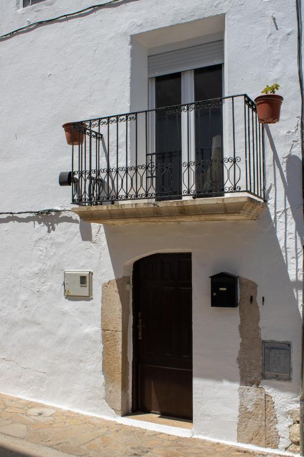 Casa Rural Griso Riba-roja d'Ebre Exterior photo